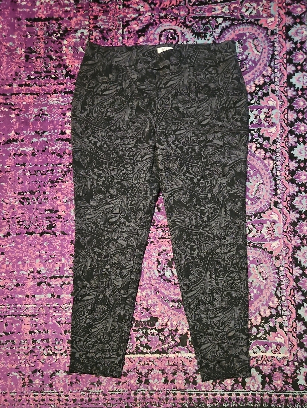 Style & Co. Black Paisley Cropped Ponte Pants